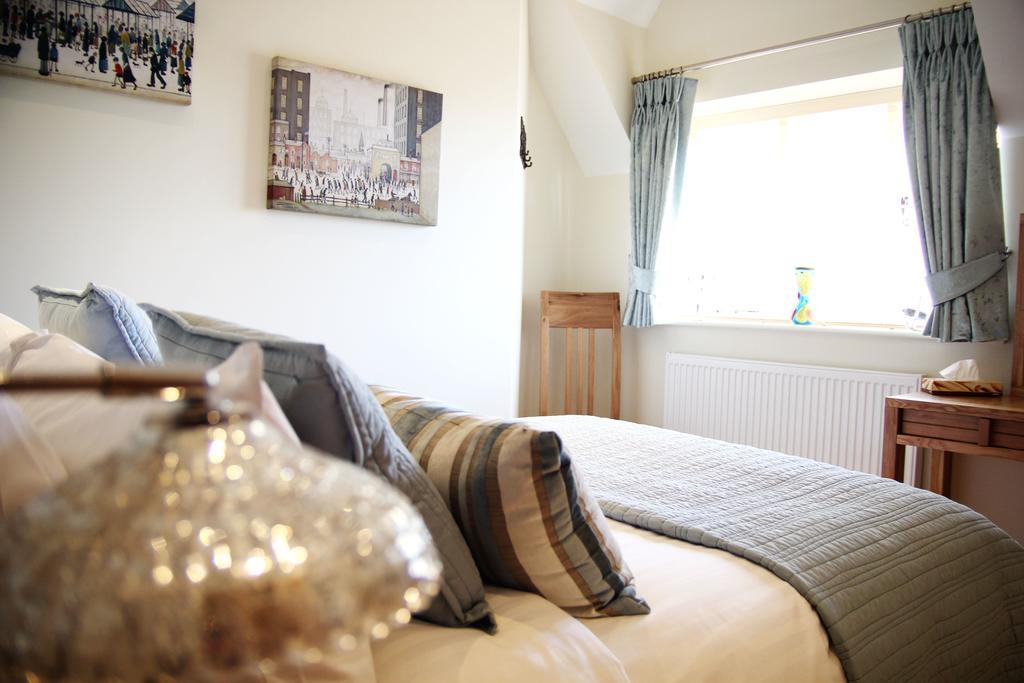 The Six Bells Bed and breakfast